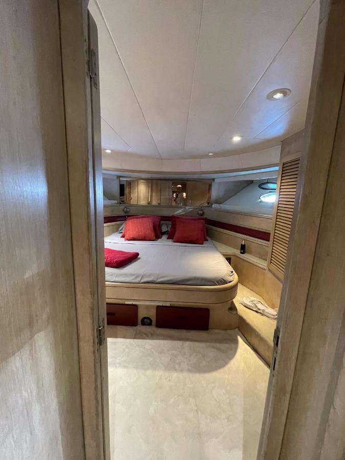 Hotel Yacht Sotavento 圣阿德里安-德贝索斯 外观 照片